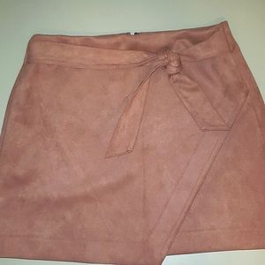 LOFT size 6 dusty rose suede faux wrap skirt with tie detail